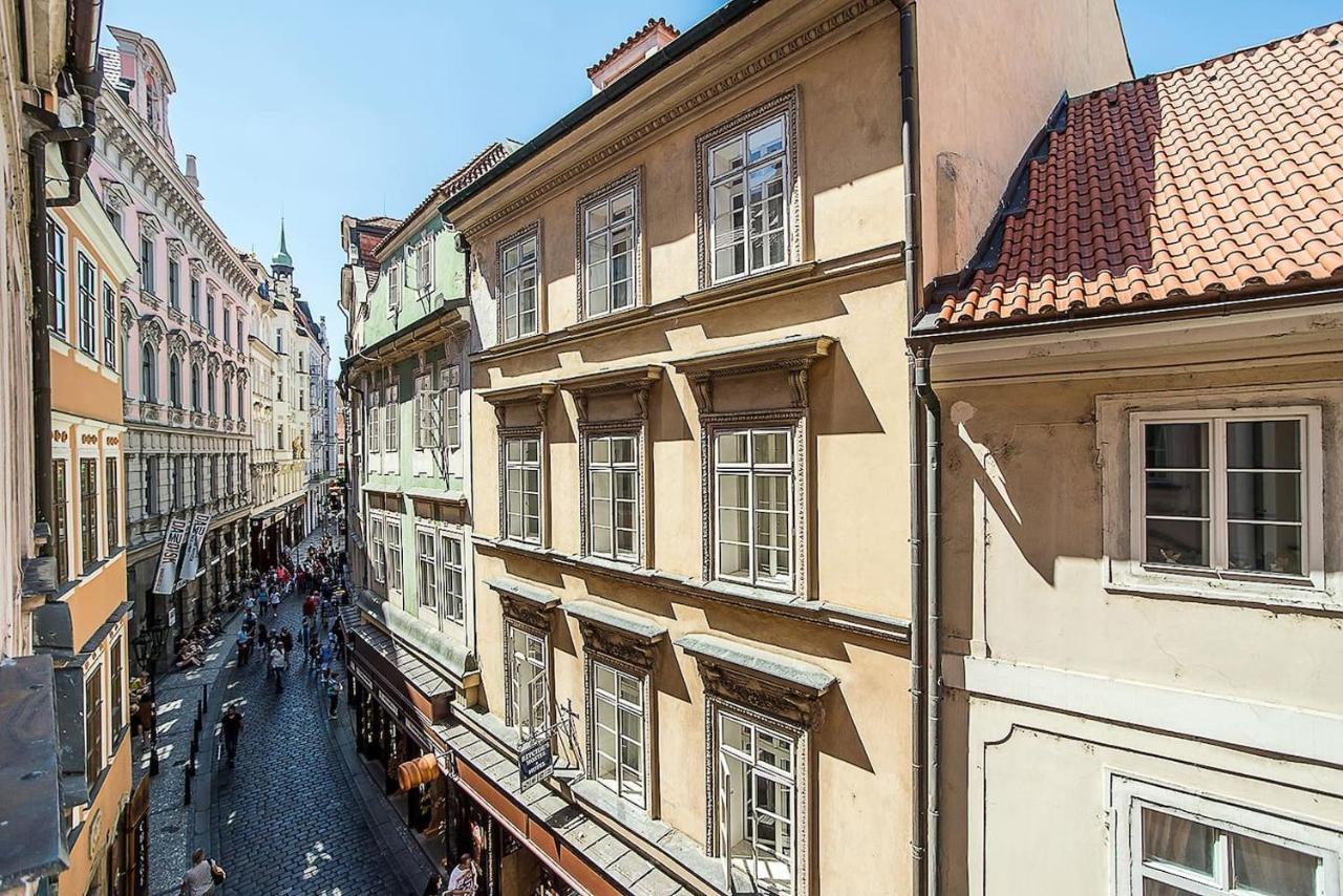 Newly Renovated 1-bed At Charles Bridge Lägenhet Prag